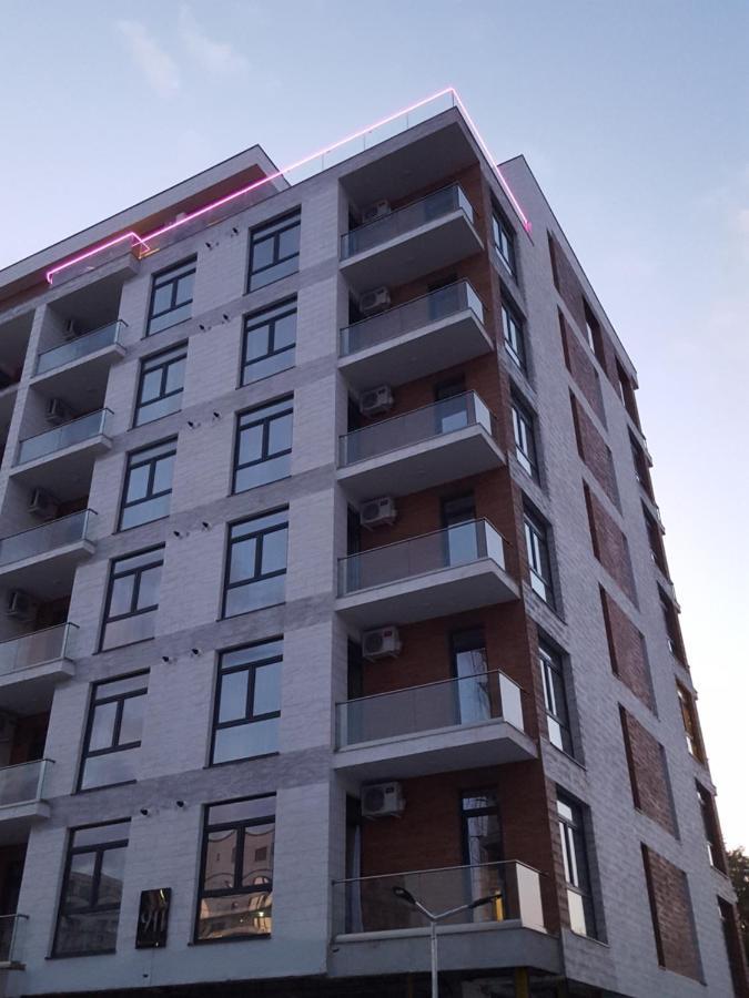 911 Cazare Mamaia Exteriör bild