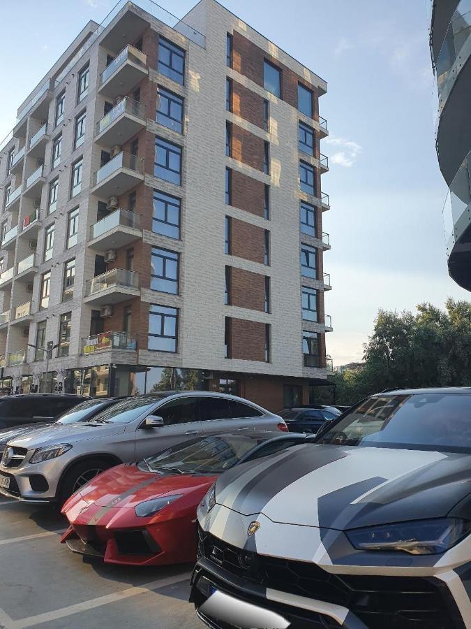 911 Cazare Mamaia Exteriör bild