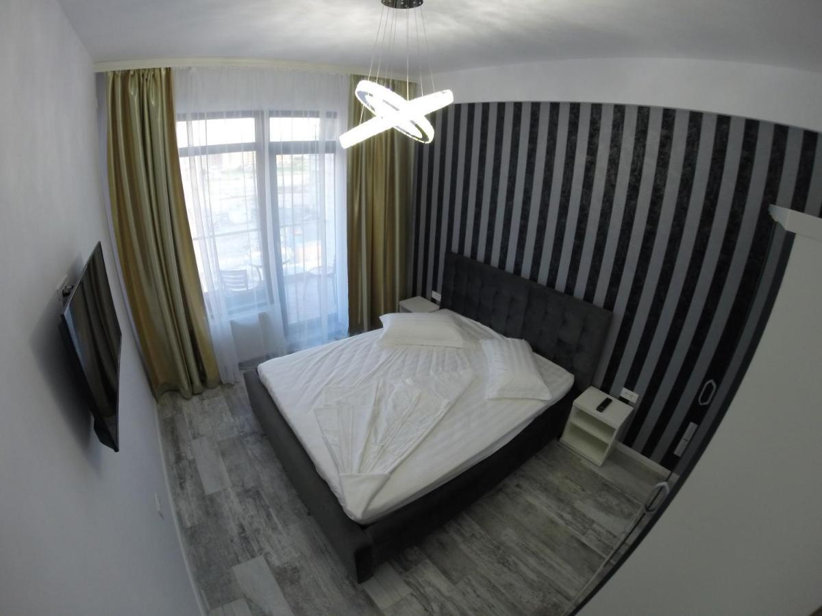 911 Cazare Mamaia Exteriör bild