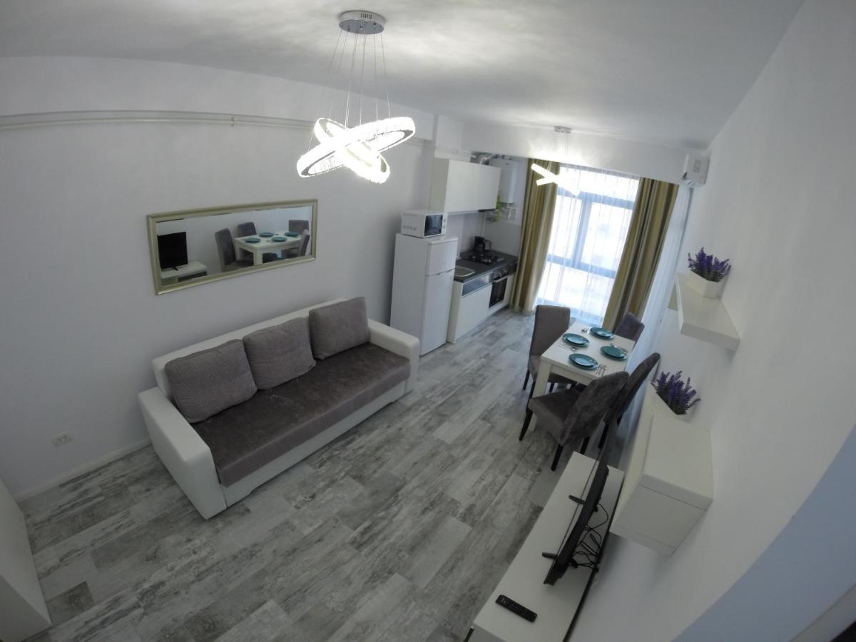 911 Cazare Mamaia Exteriör bild